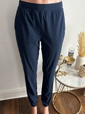lululemon athletica Navy Women's Lightweight Jogger Pants